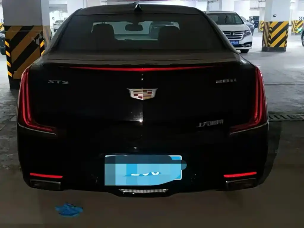 Cadillac XTS 2018 — фото 4