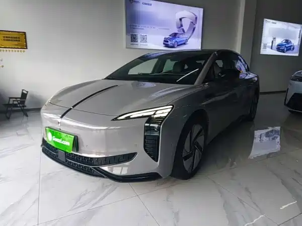 Hongqi EH7 2025