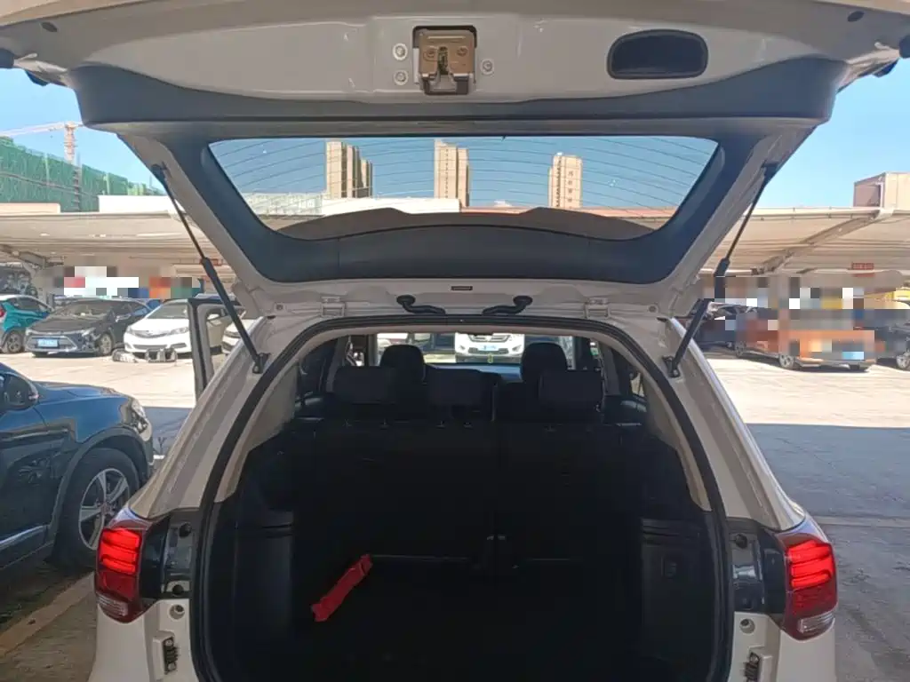 Mitsubishi Outlander 2021 — фото 19