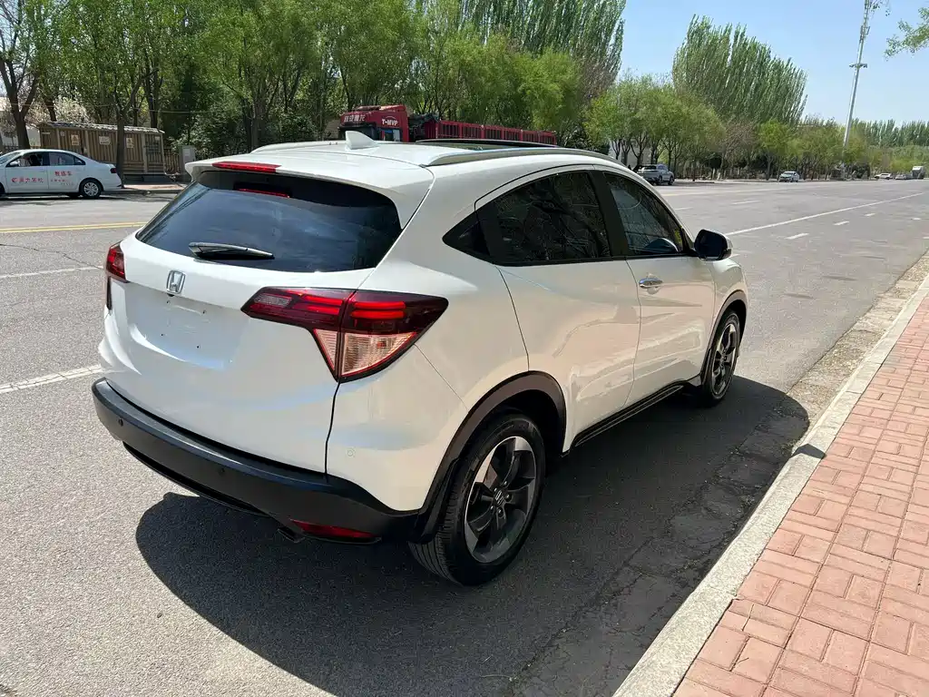 Honda Vezel 2018