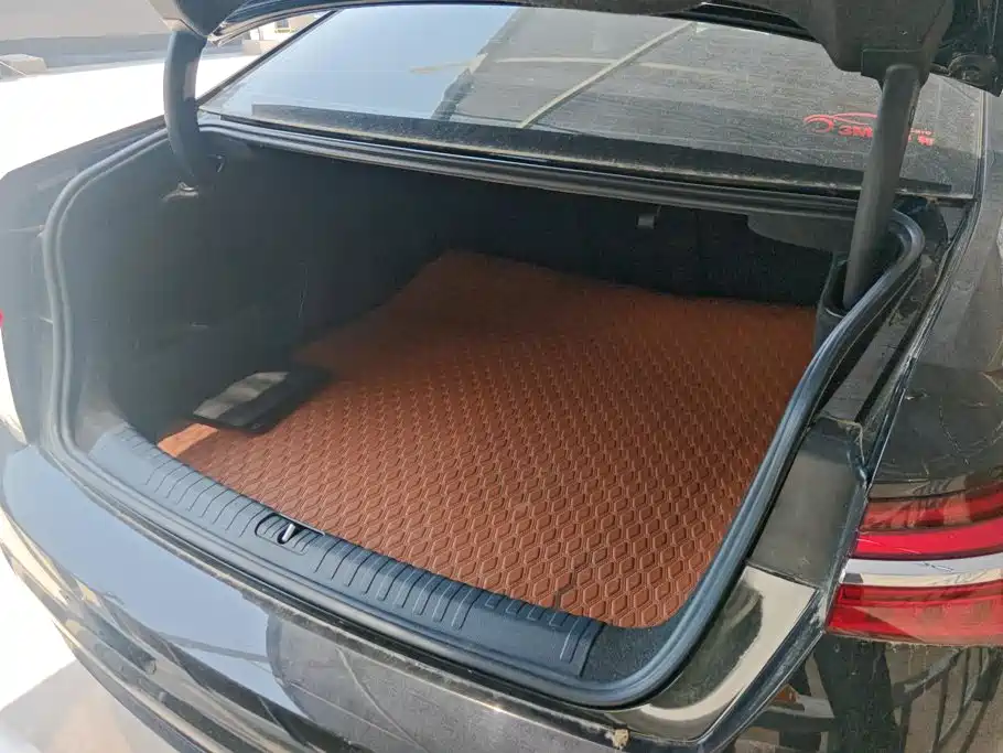 Audi A6L 2022