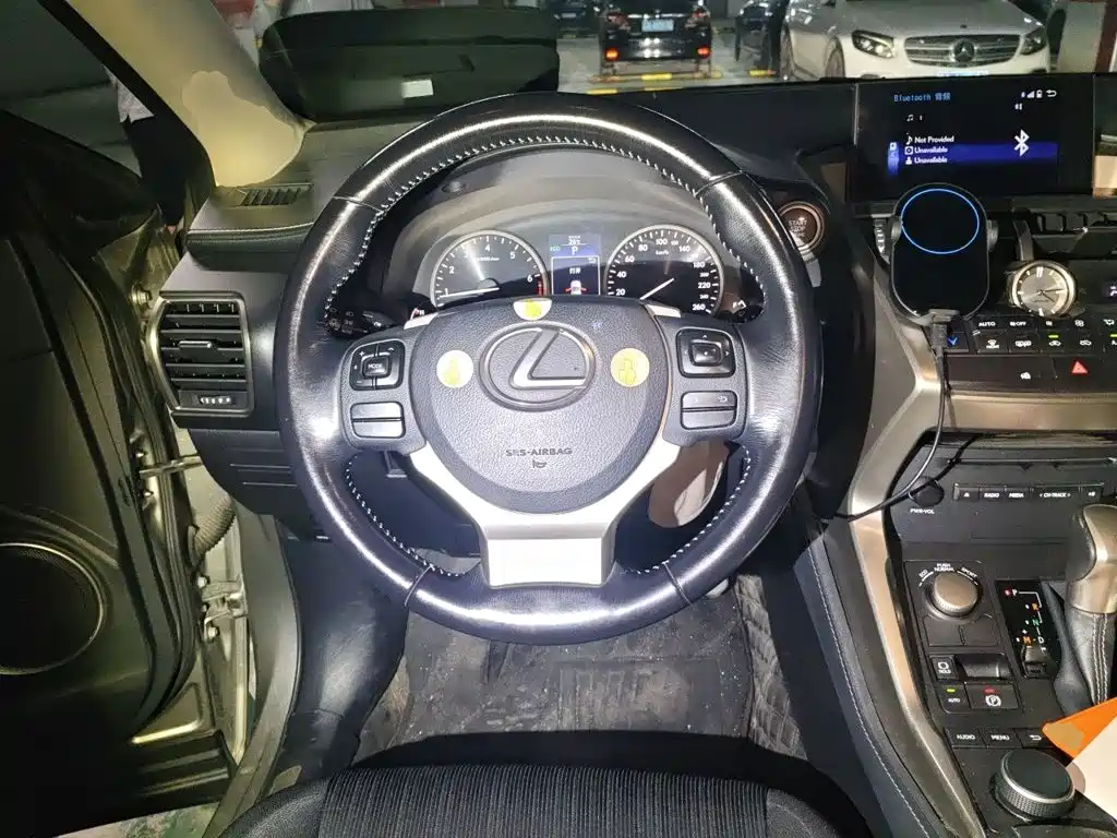 Lexus NX 2015