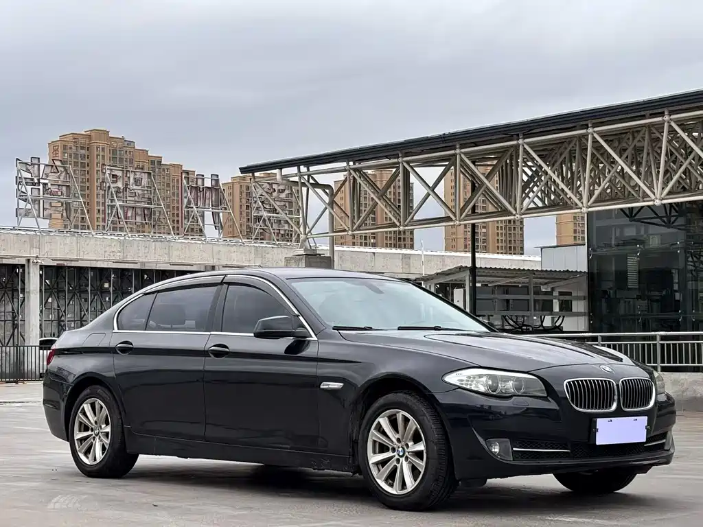BMW 5 Series 2013 — фото 3
