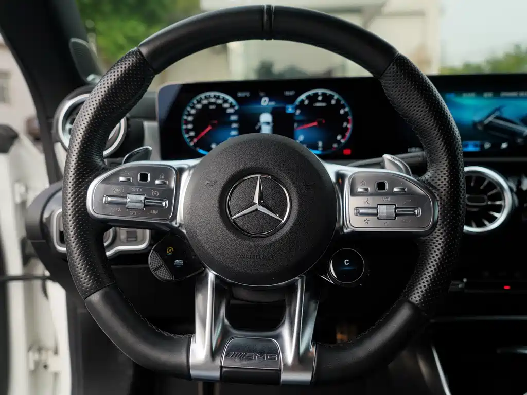 Mercedes-Benz CLA AMG 2022 — фото 12