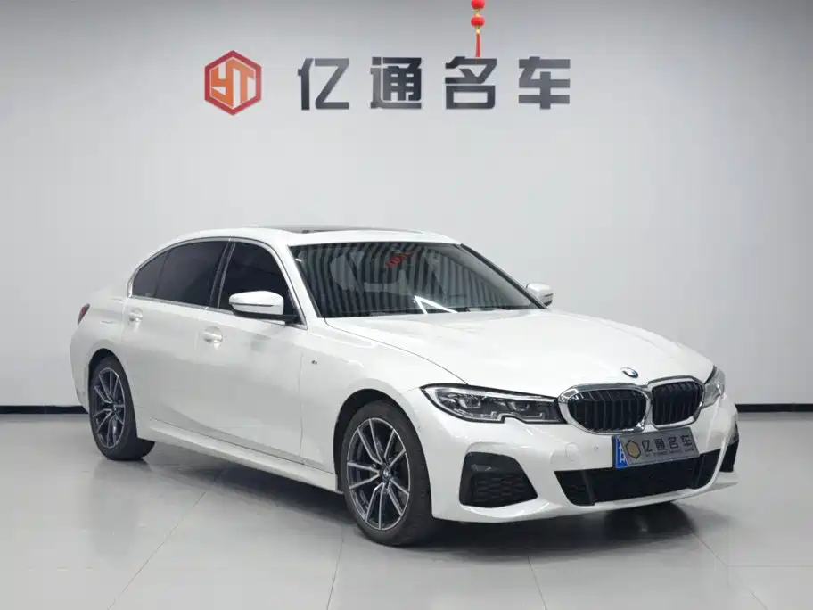 BMW 3 Series 2021