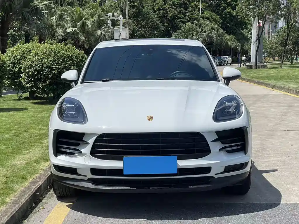 Porsche Macan 2019 — фото 2