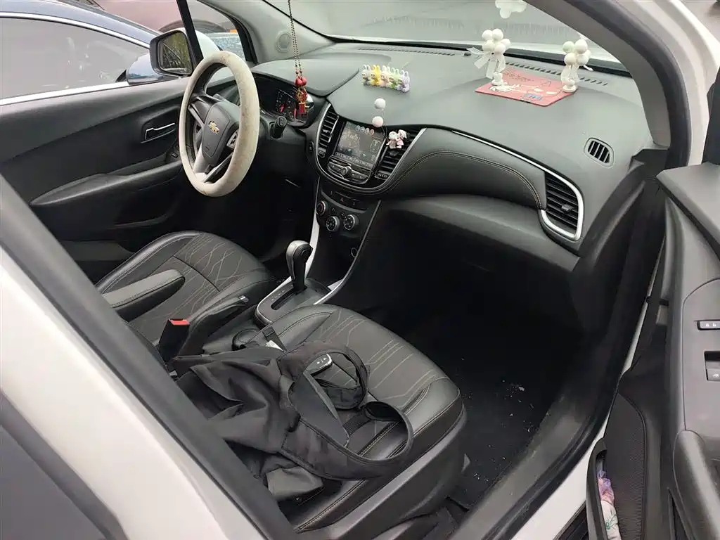 Chevrolet Trax 2017 — фото 20