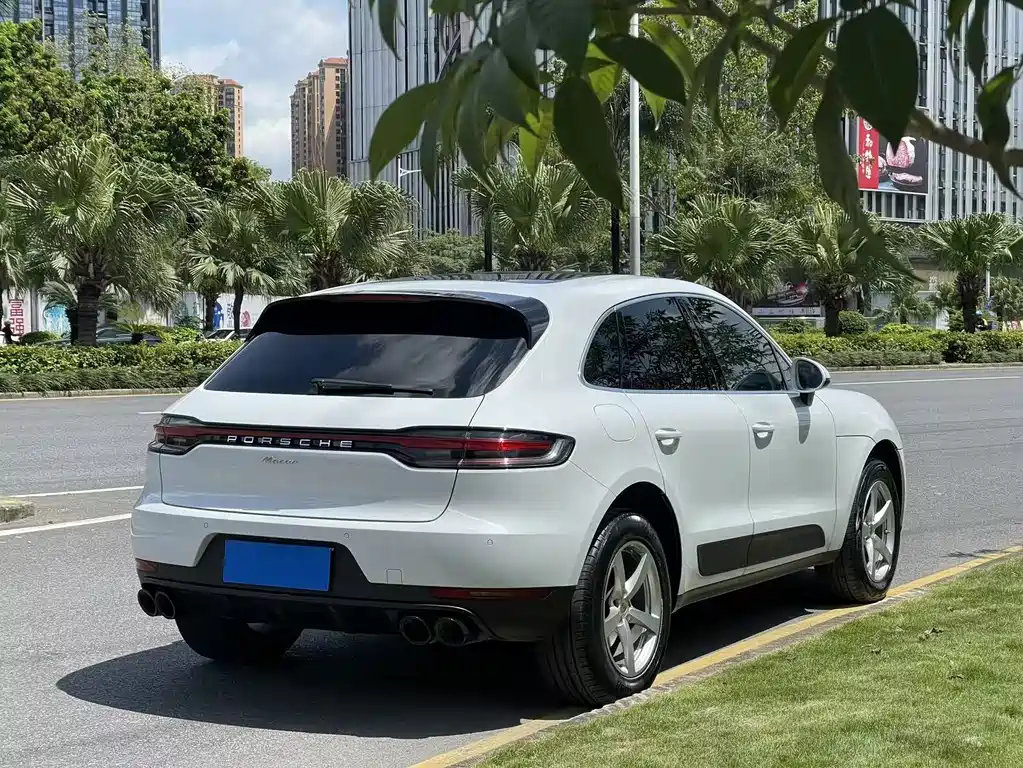 Porsche Macan 2019 — фото 6