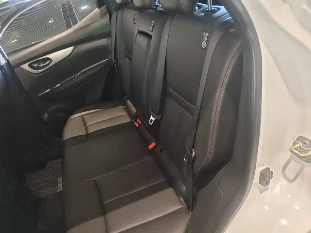 Nissan Qashqai 2021 — фото 17