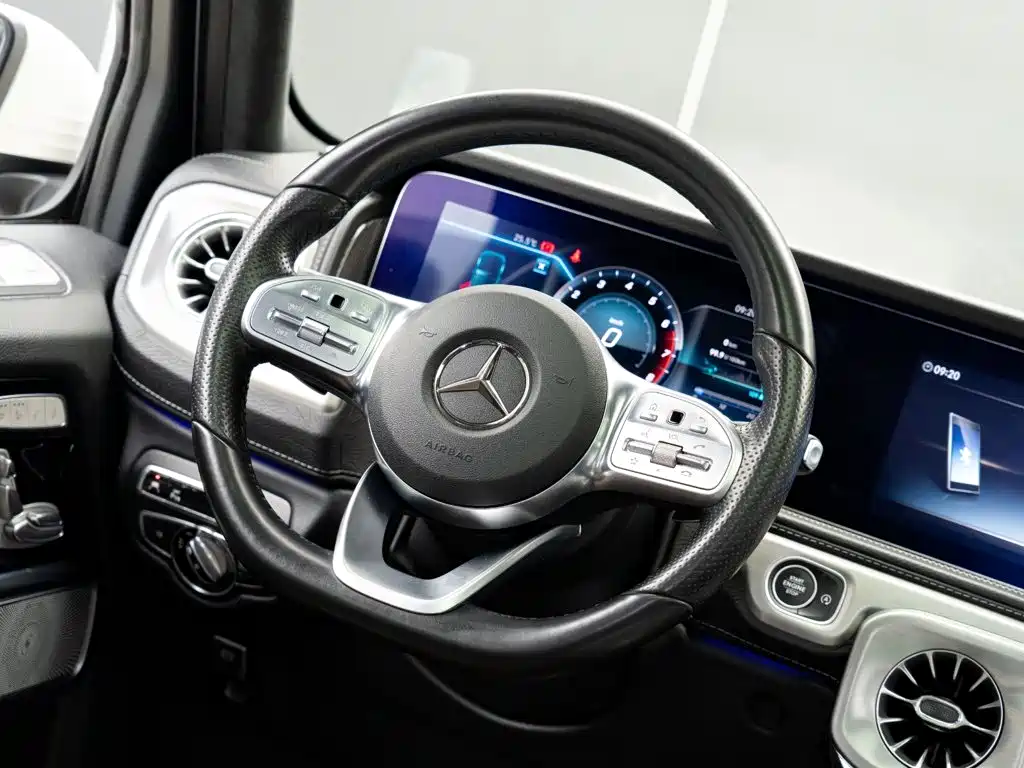 Mercedes-Benz G-Class 2022 — фото 11