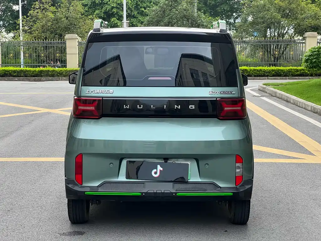 Wuling Hongguang MINIEV 2022