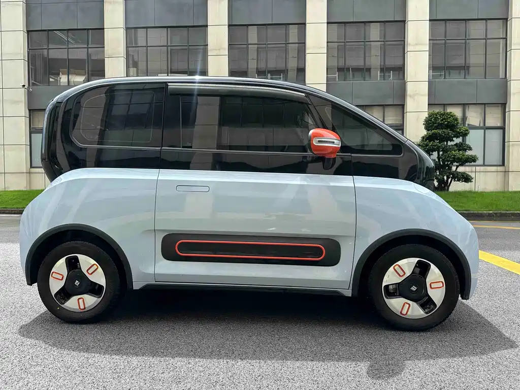 Baojun Kiwi EV 2021