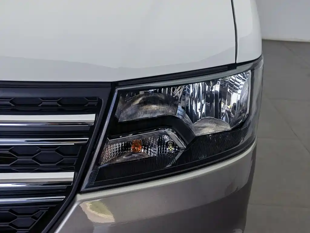 Jinbei Hiace X30L 2025