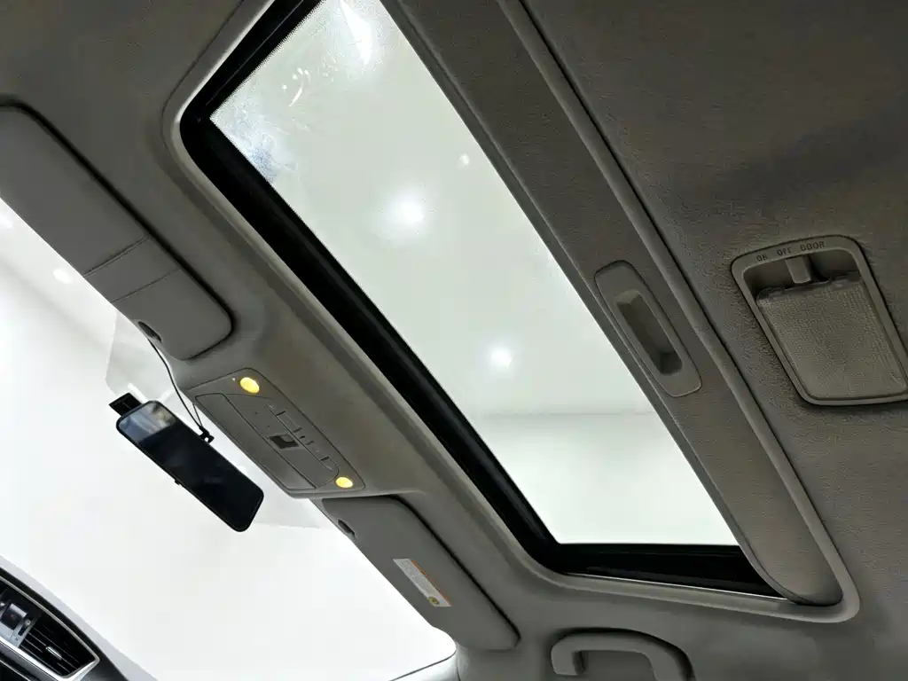 Nissan Sylphy 2015 — фото 9