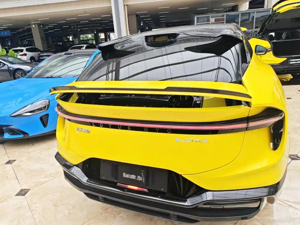Lotus Eletre 2026