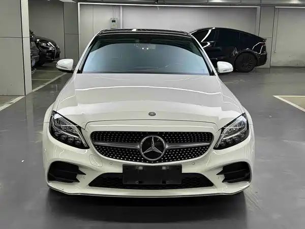 Mercedes-Benz C-Class 2020