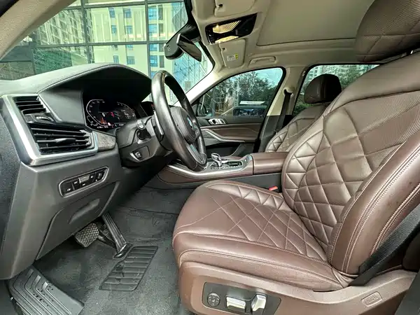 BMW X5 2023