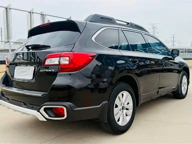 Subaru Outback 2015 — фото 9