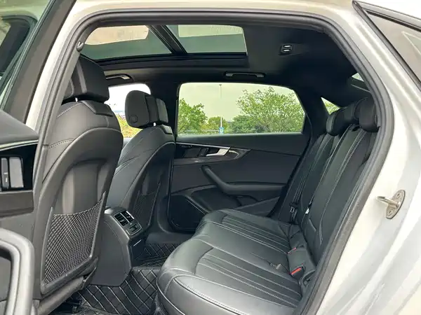 Audi A4L 2022