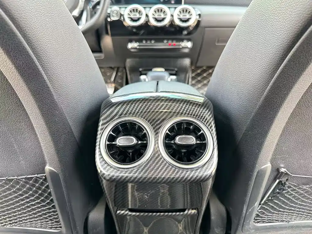 Mercedes-Benz A-Class 2020 — фото 12