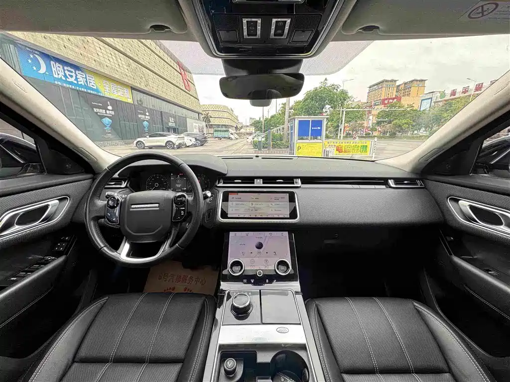 Land Rover Velar 2017 — фото 9