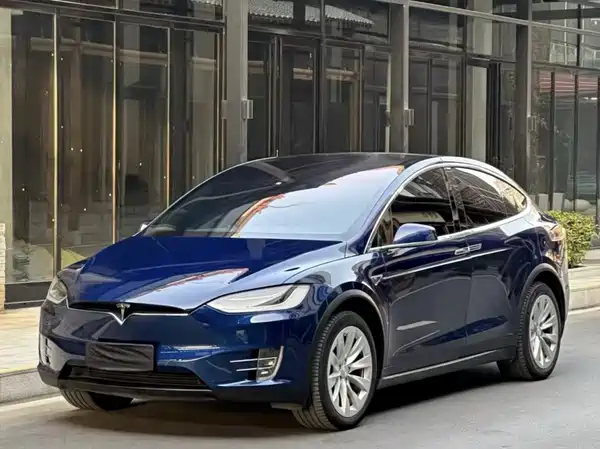 Tesla Model X 2016