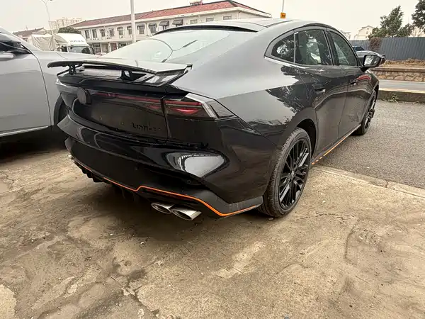 Changan UNI-V 2025