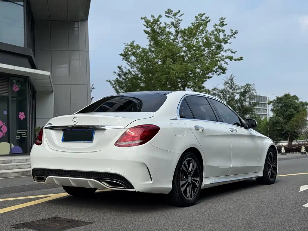 Mercedes-Benz C-Class 2016 — фото 10