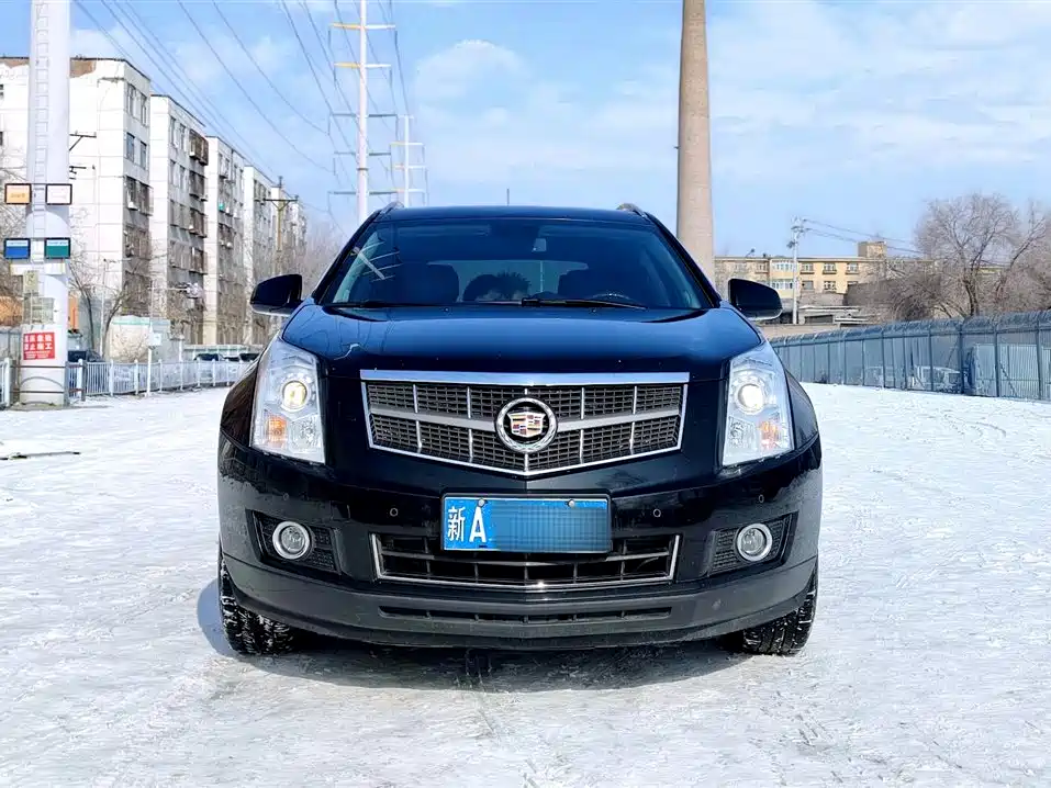 Cadillac SRX 2012 — фото 2