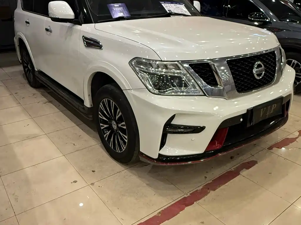 Nissan Patrol 2017 — фото 2