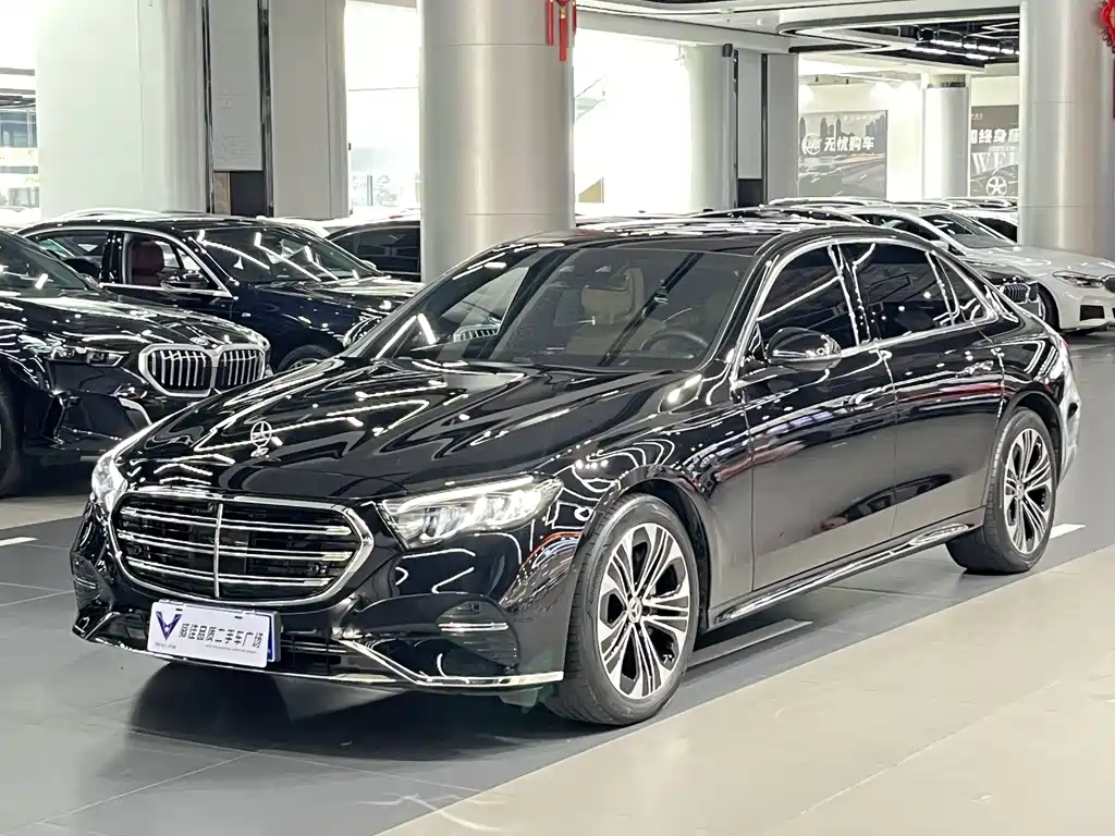 Mercedes-Benz E-Class 2025