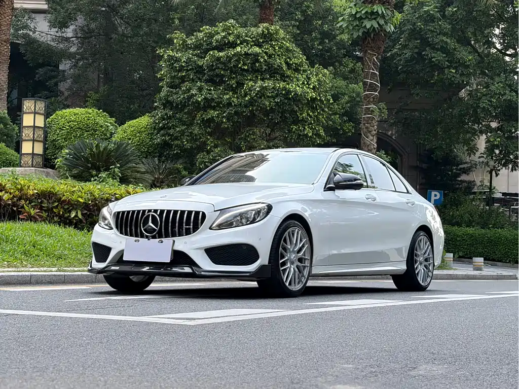 Mercedes-Benz C-Class 2018
