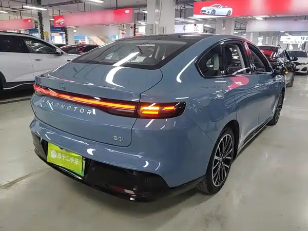 Leapmotor B01 2025