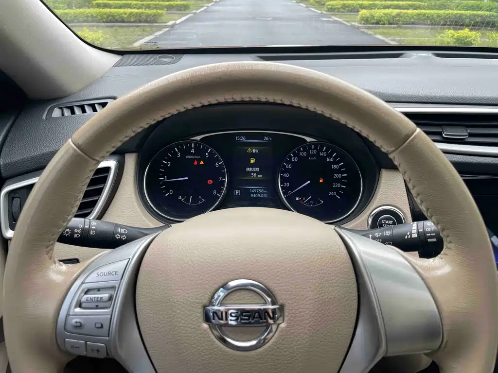 Nissan X-Trail 2015 — фото 18