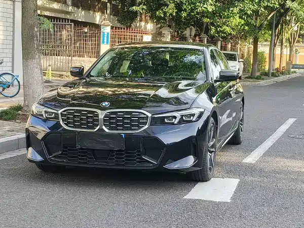 BMW 3 Series 2023