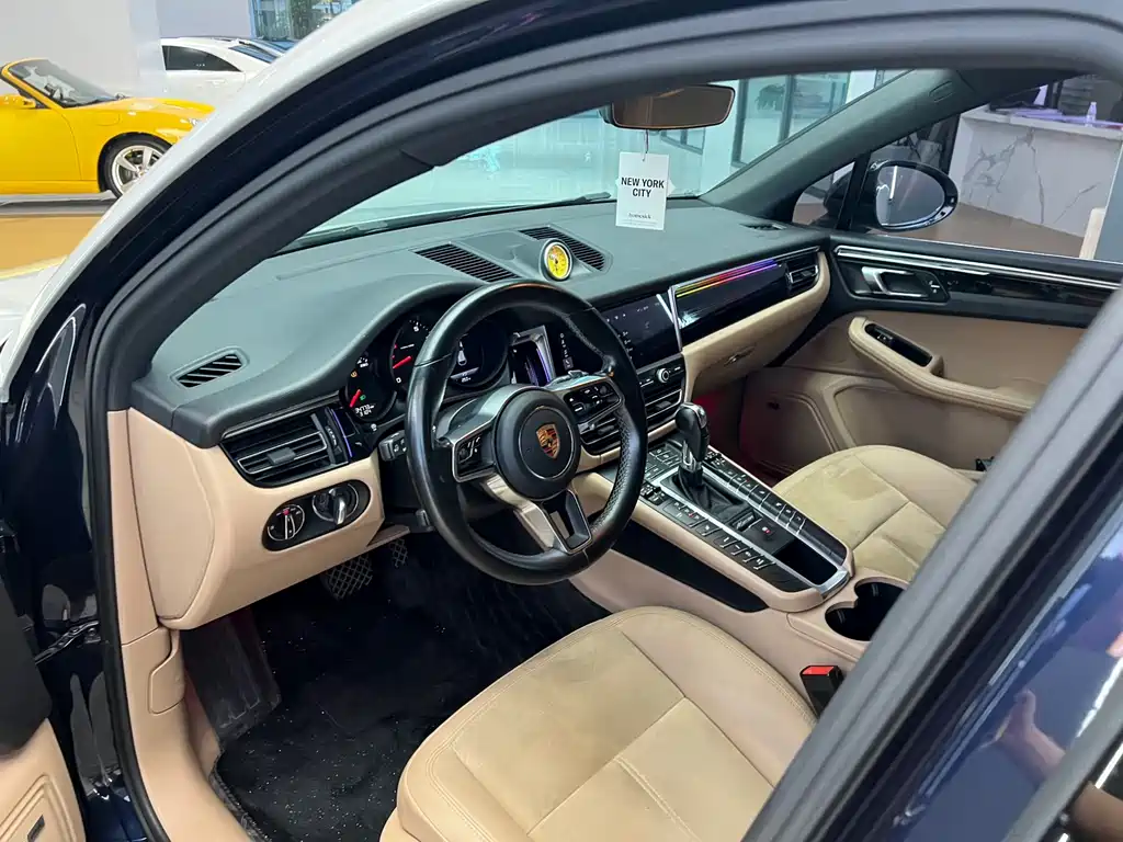 Porsche Macan 2020 — фото 4