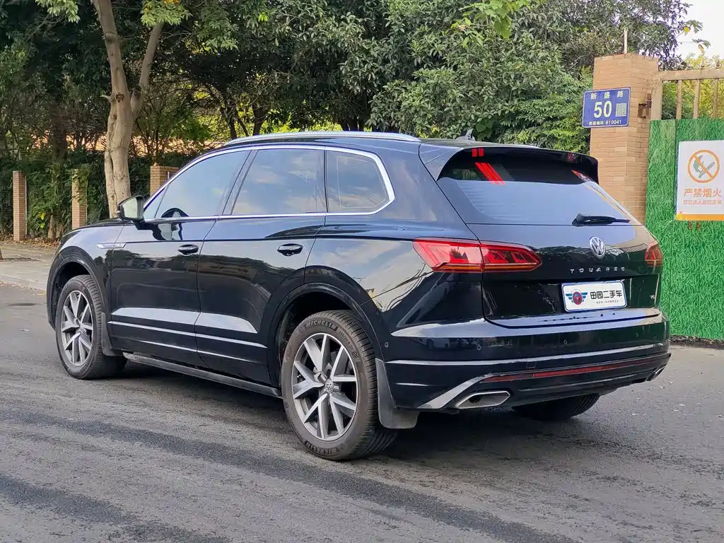 Volkswagen Touareg 2020 — фото 4