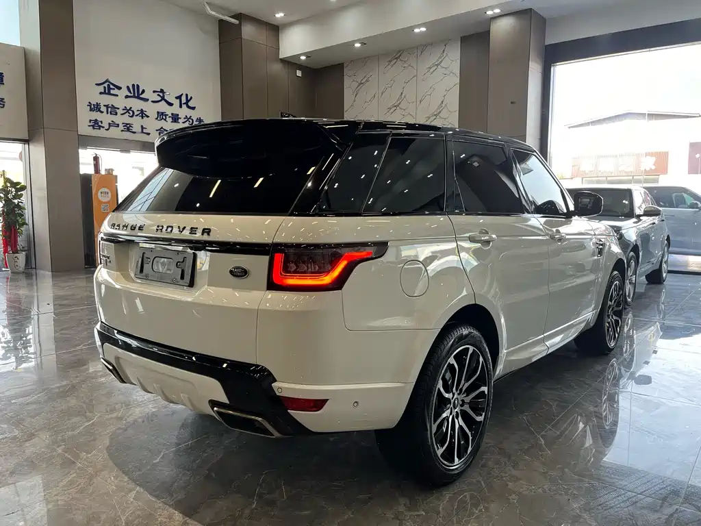 Land Rover Sport 2022 — фото 20