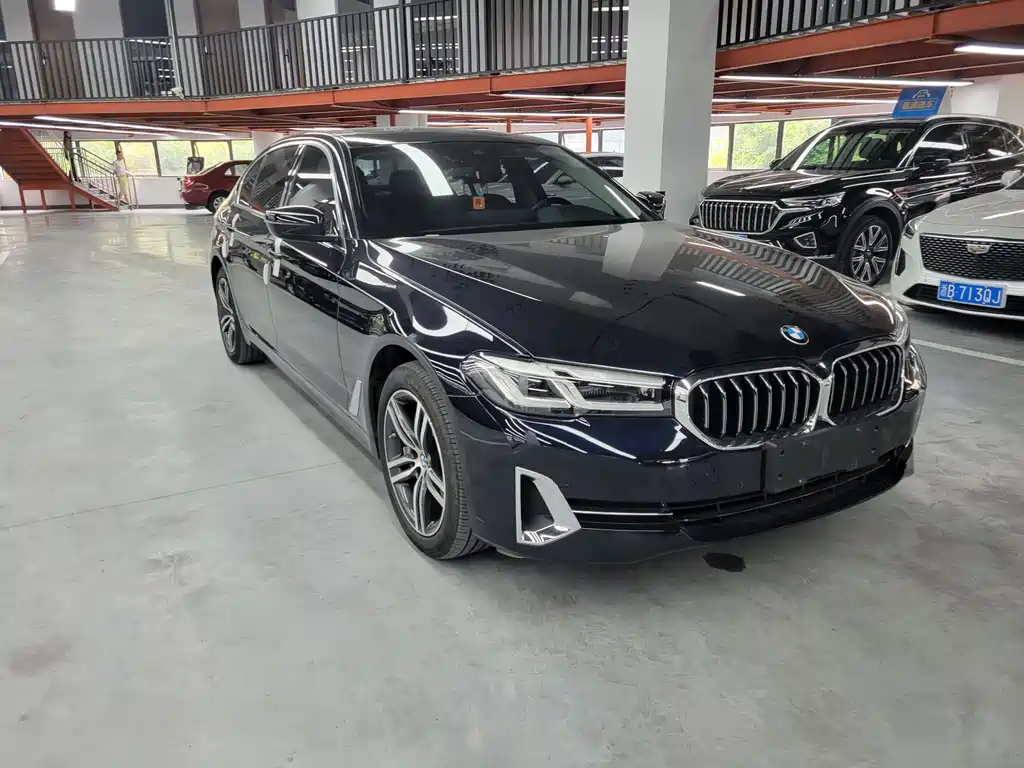 BMW 5 Series 2023
