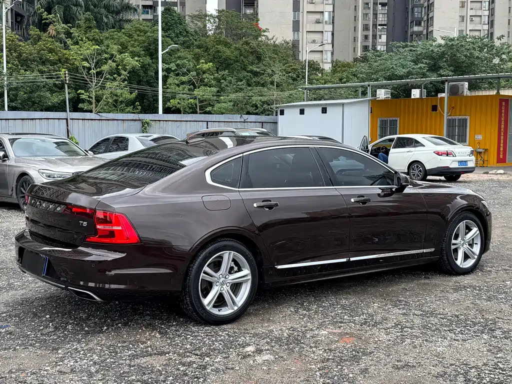 Volvo S90 2019 — фото 5