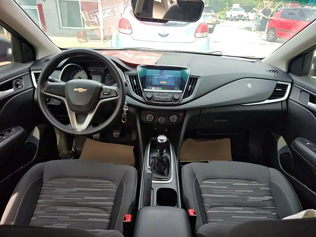Chevrolet Monza 2019 — фото 10
