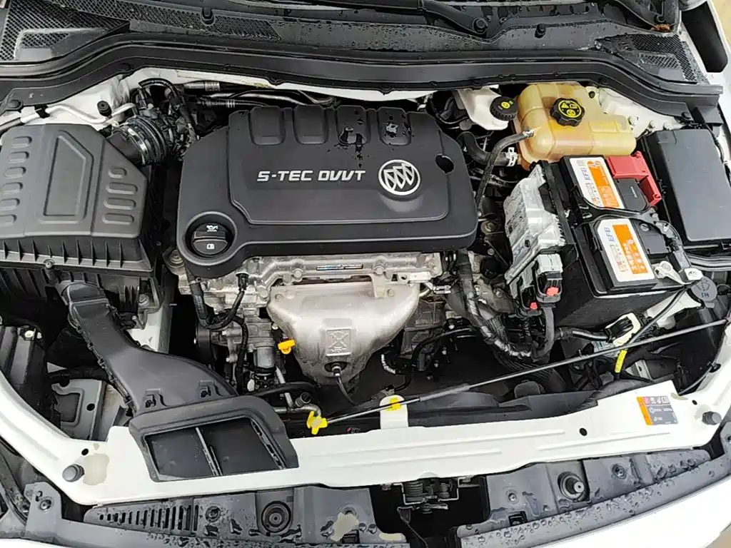 Buick Excelle GT 2022 — фото 20
