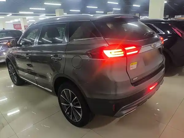 Geely Boyue 2018