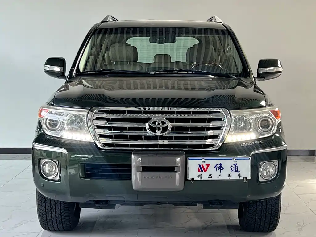 Toyota Land Cruiser 2015 — фото 3