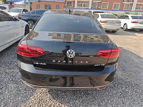 Volkswagen Magotan 2020