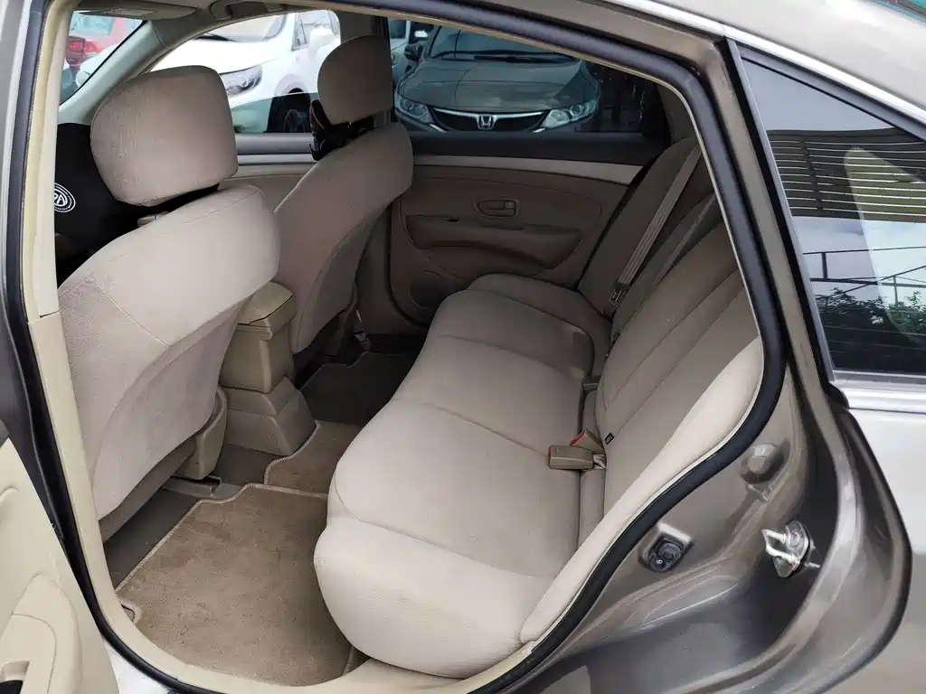 Nissan Sylphy 2018 — фото 8