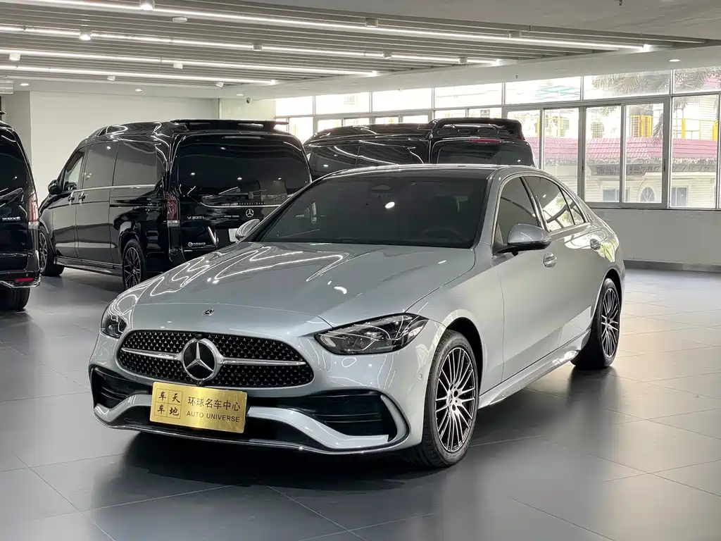Mercedes-Benz C-Class 2023 — фото 1
