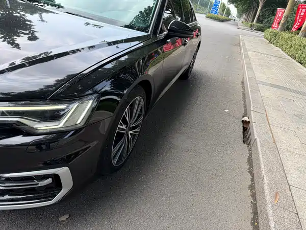 Audi A6L 2023