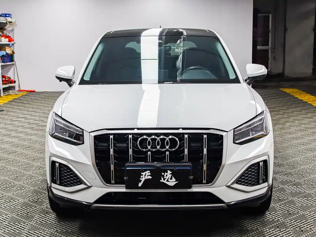Audi Q2L 2022