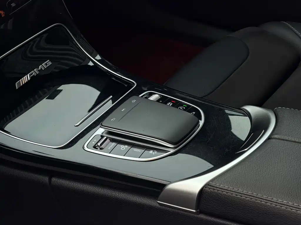 Mercedes-Benz C-Class AMG 2020 — фото 7